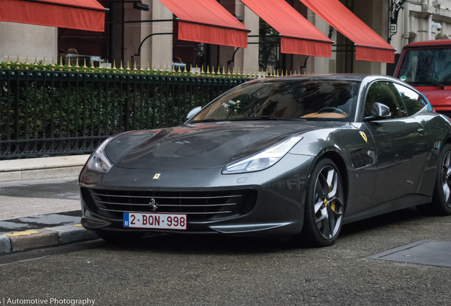 Ferrari GTC4Lusso T