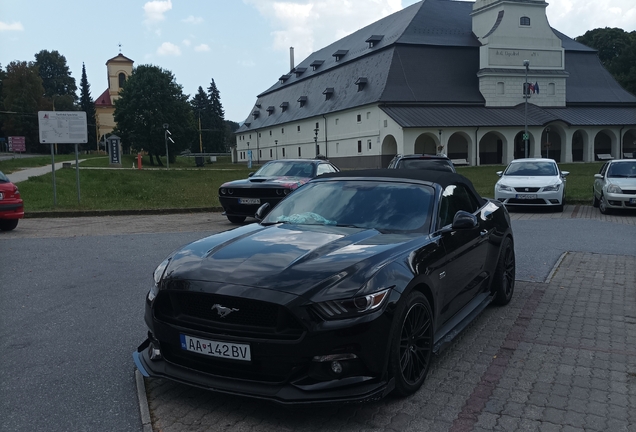 Ford Mustang GT Convertible 2015