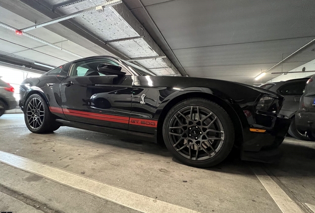 Ford Mustang Shelby GT500 2013