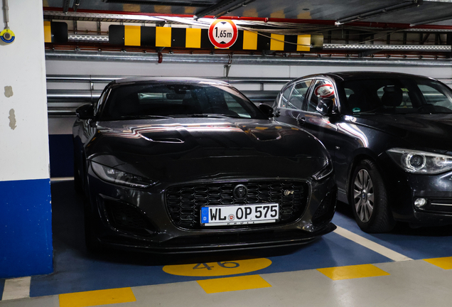 Jaguar F-TYPE R75 Convertible