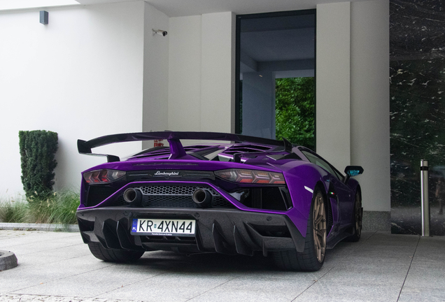 Lamborghini Aventador LP770-4 SVJ