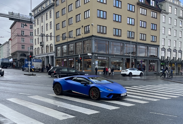 Lamborghini Huracán LP640-4 Performante