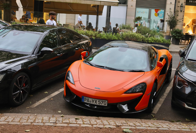 McLaren 570S Spider