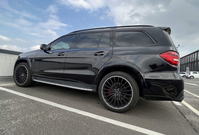 Mercedes-AMG GLS 63 X166