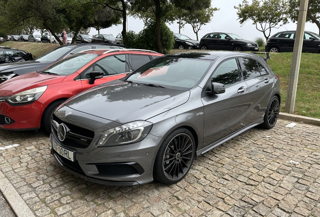 Mercedes-Benz A 45 AMG