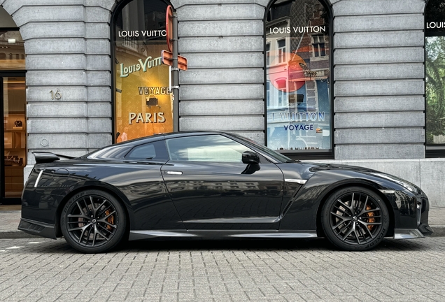 Nissan GT-R 2017