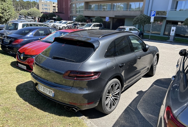 Porsche 95B Macan GTS