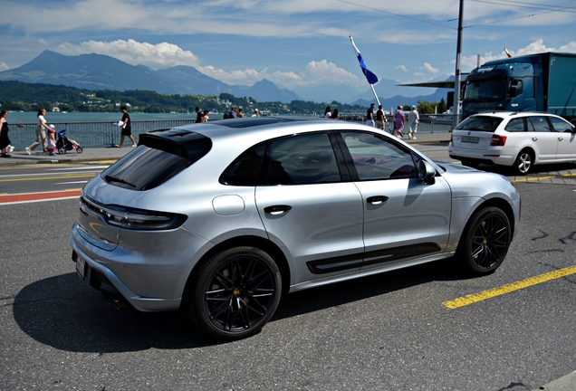 Porsche 95B Macan GTS MkIII