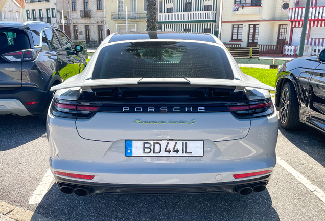 Porsche 971 Panamera Turbo S E-Hybrid