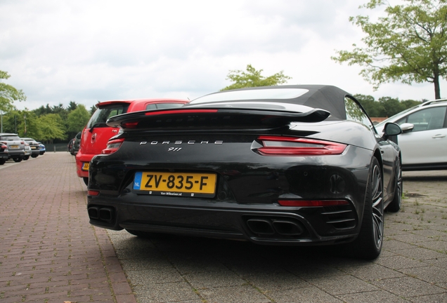 Porsche 991 Turbo S Cabriolet MkII