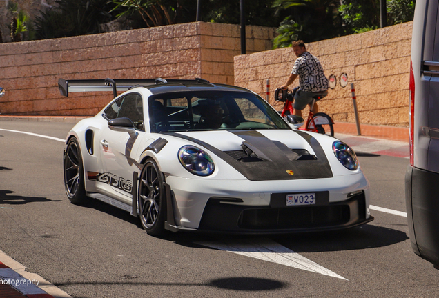 Porsche 992 GT3 RS Weissach Package