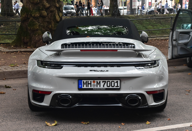 Porsche 992 Turbo S Cabriolet