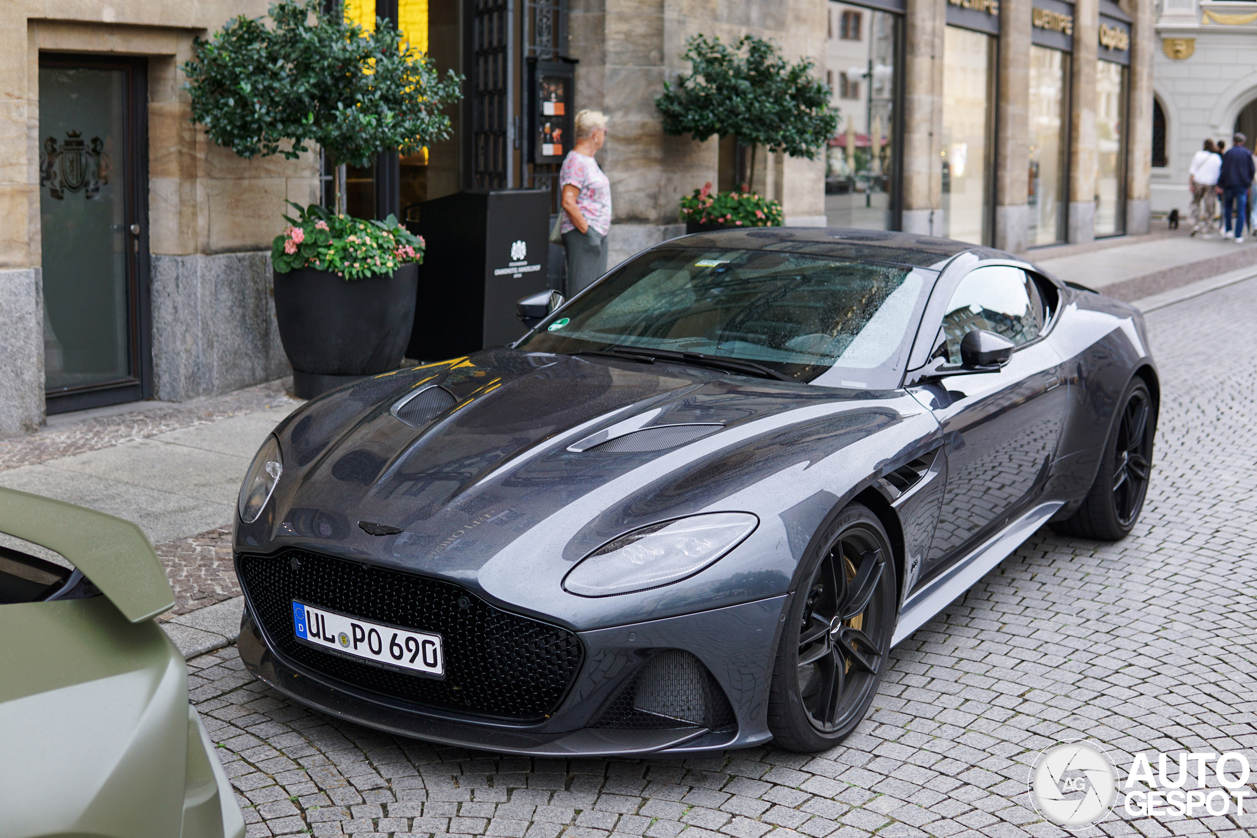 Aston Martin DBS Superleggera