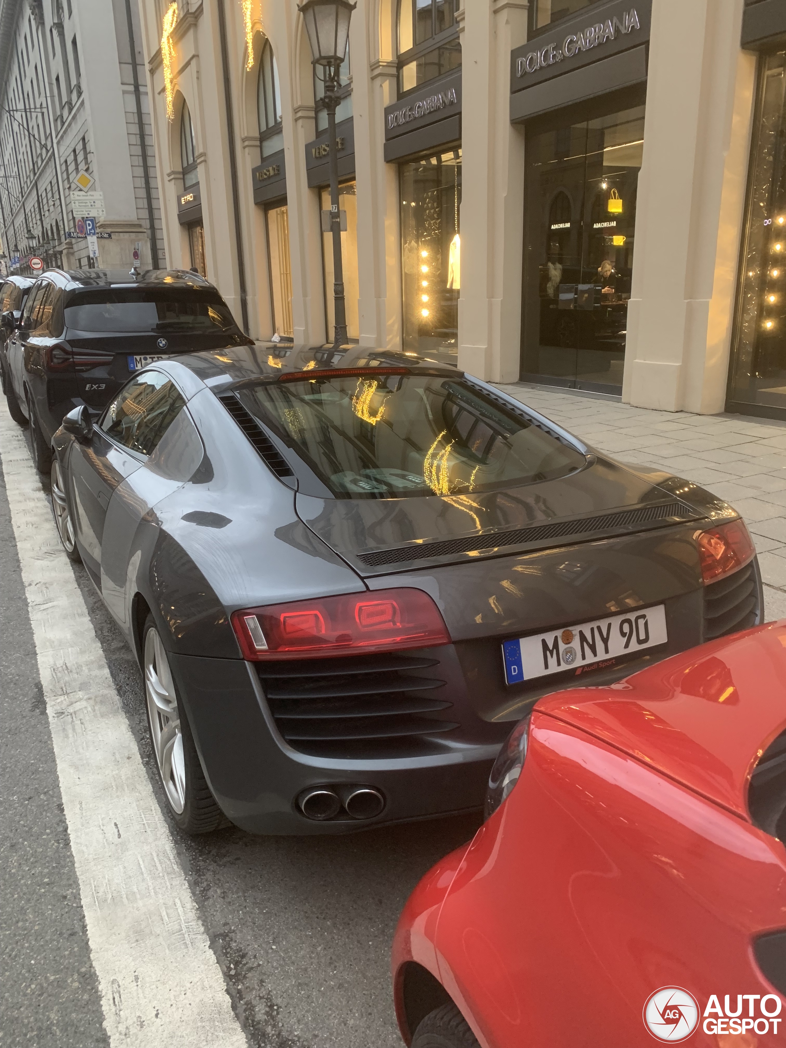 Audi R8