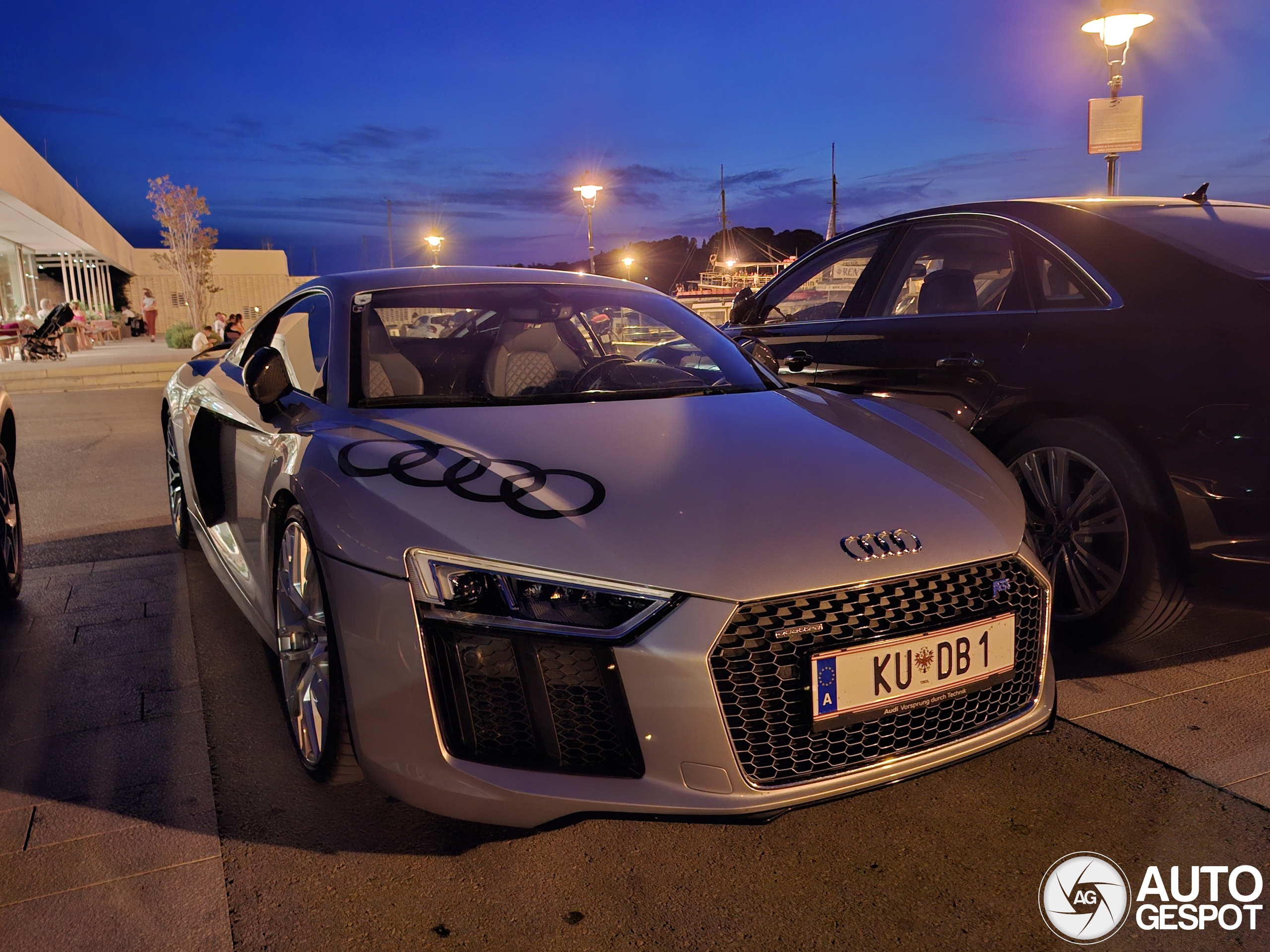 Audi R8 V10 Plus 2015