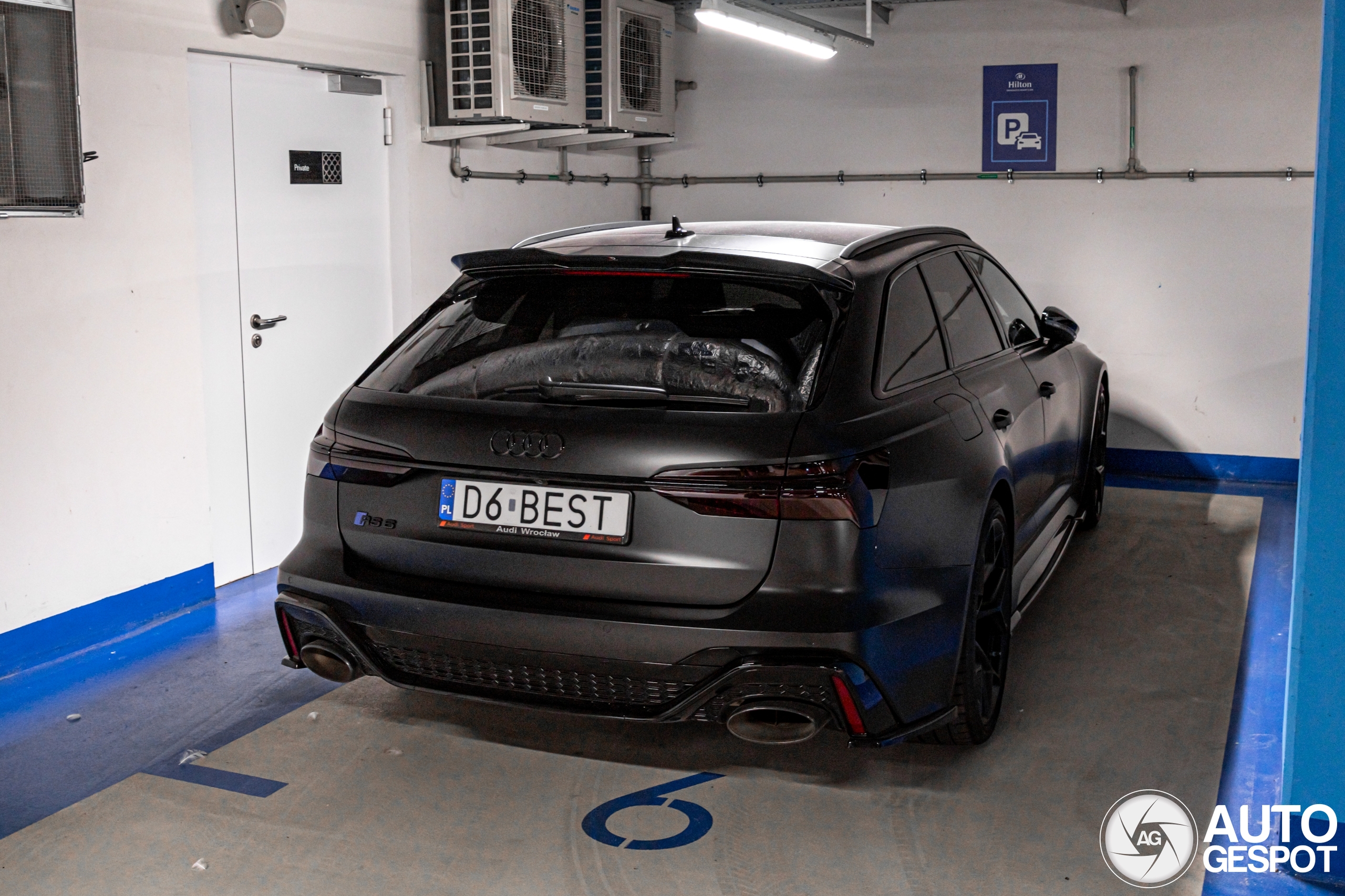 Audi RS6 Avant C8