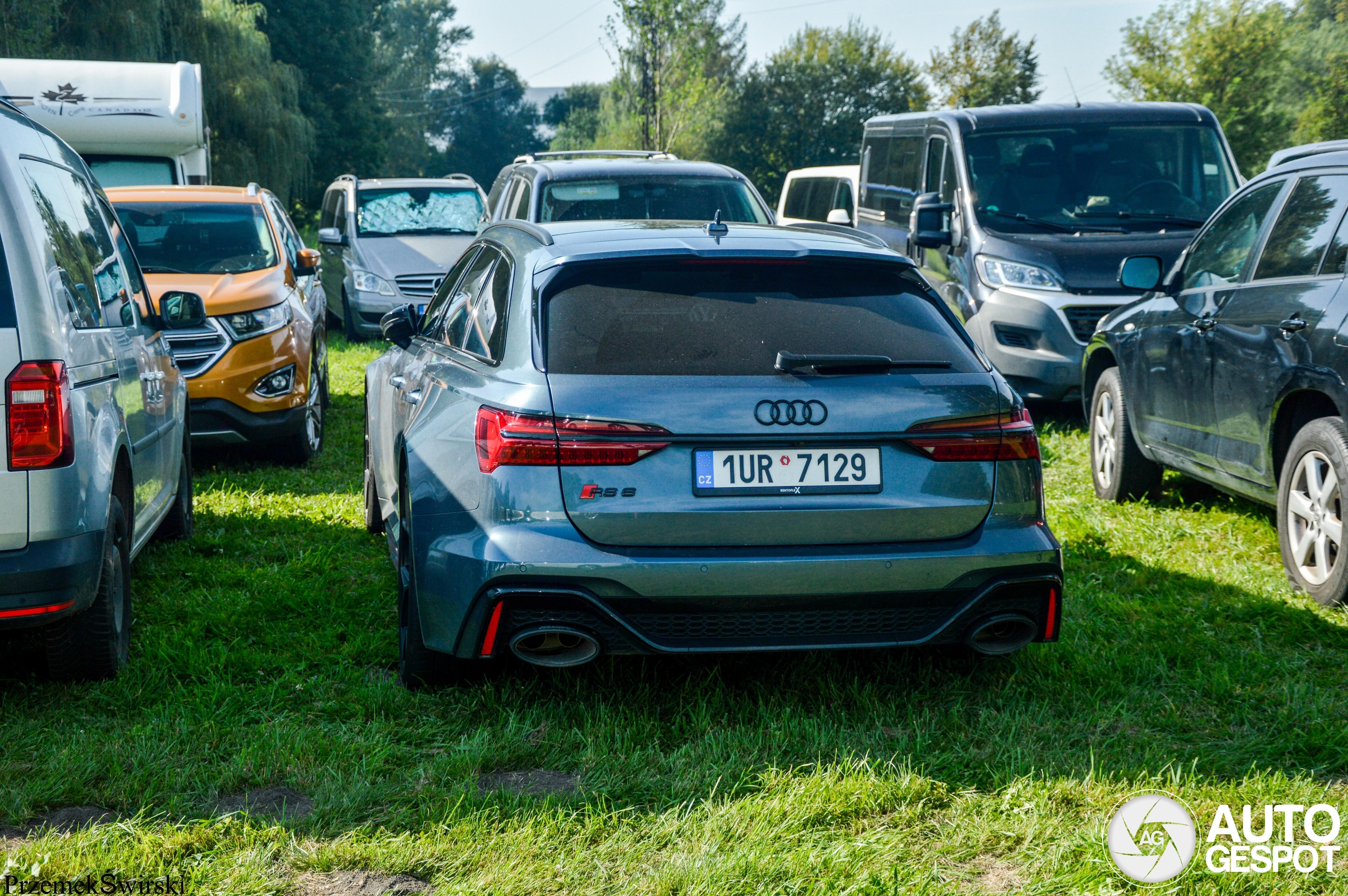 Audi RS6 Avant C8