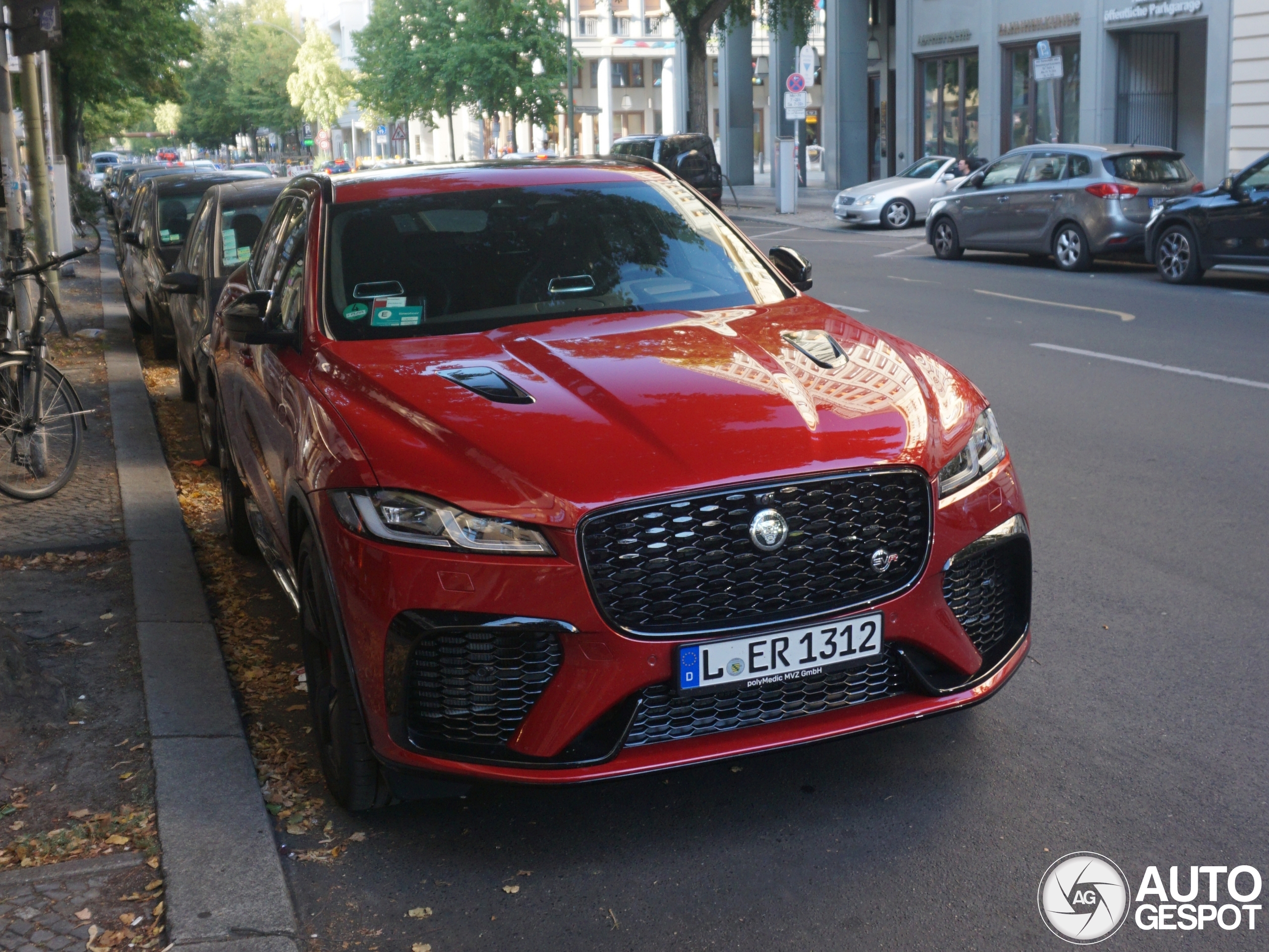 Jaguar F-PACE SVR 2021