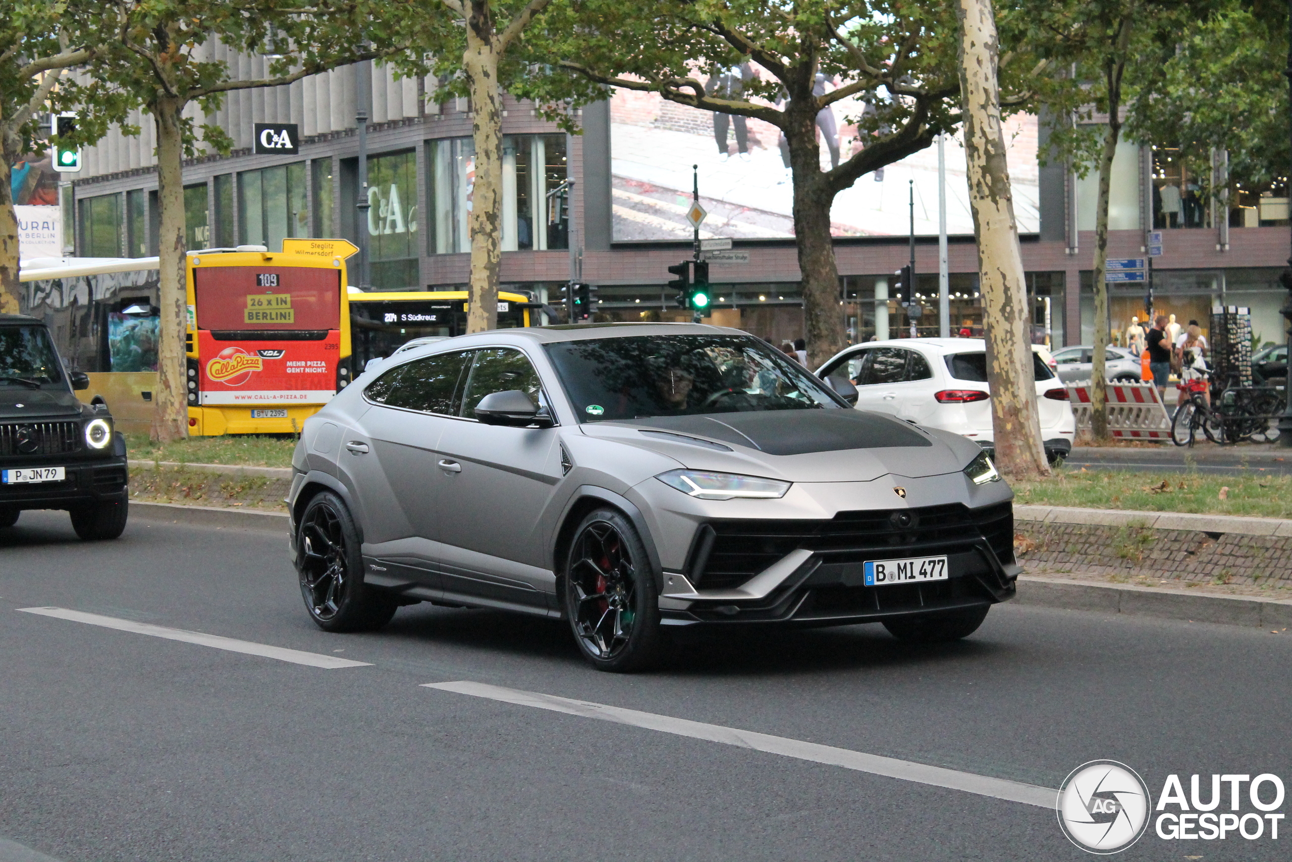 Lamborghini Urus Performante