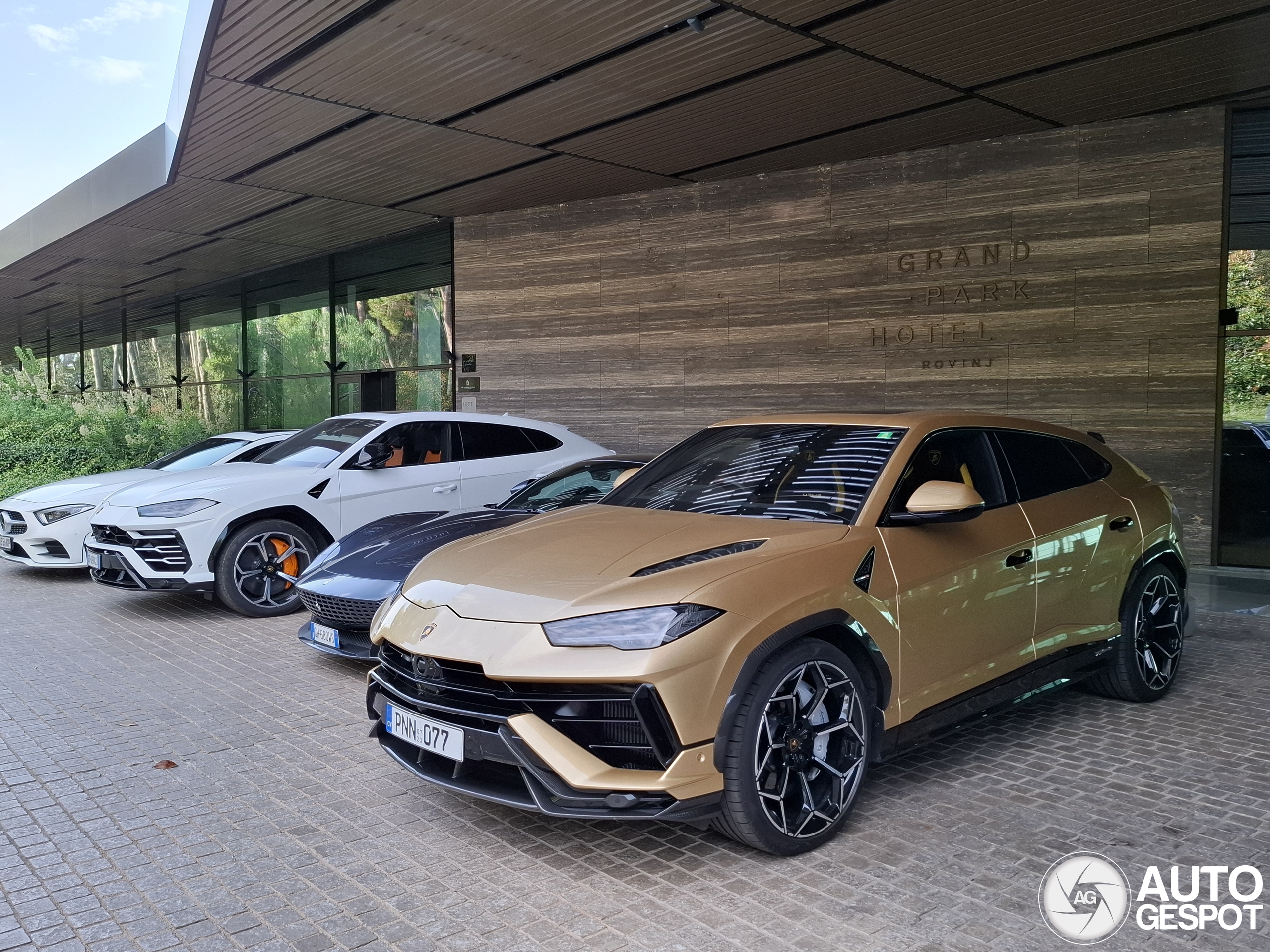 Lamborghini Urus Performante