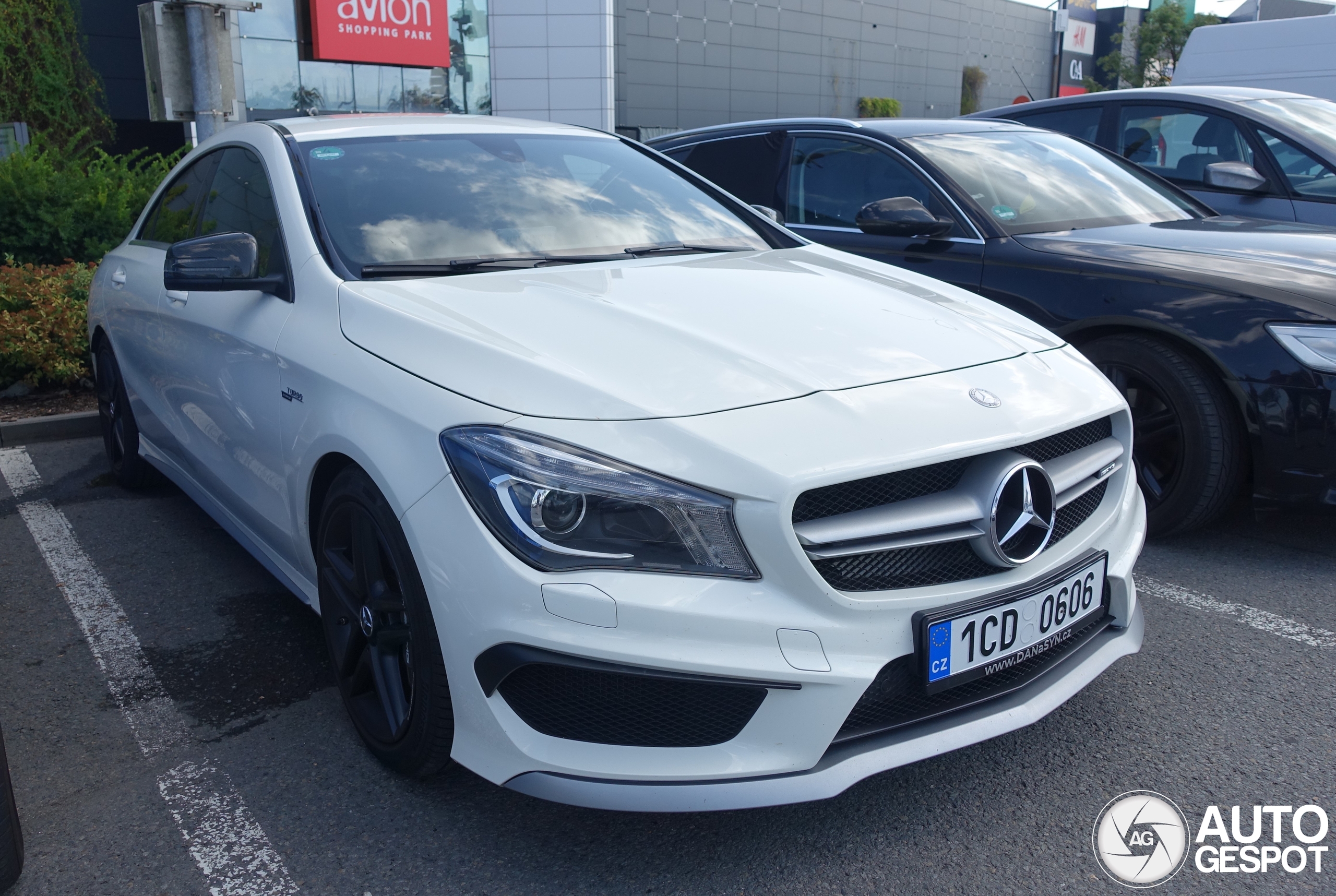 Mercedes-Benz CLA 45 AMG C117