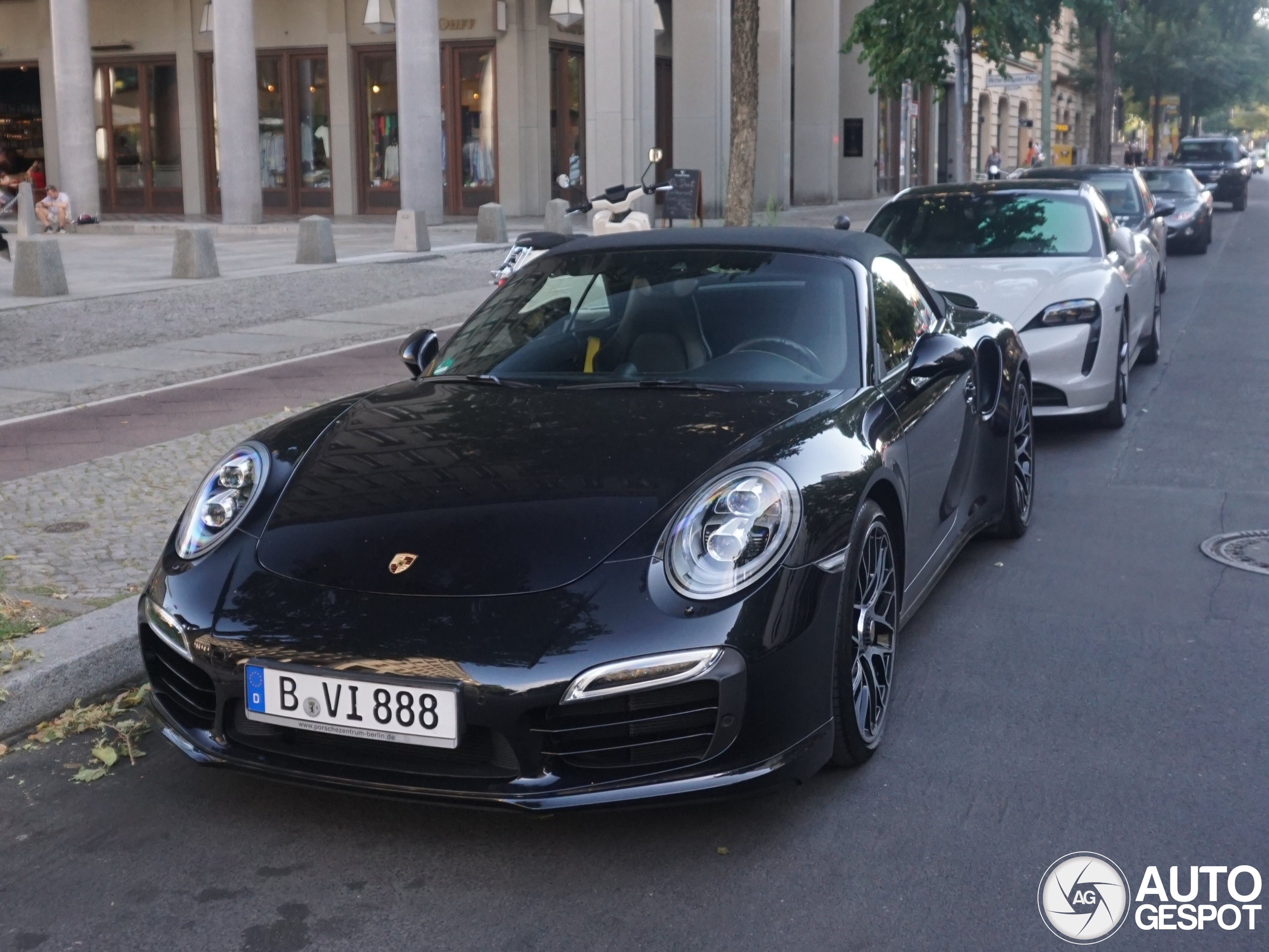 Porsche 991 Turbo S Cabriolet MkI