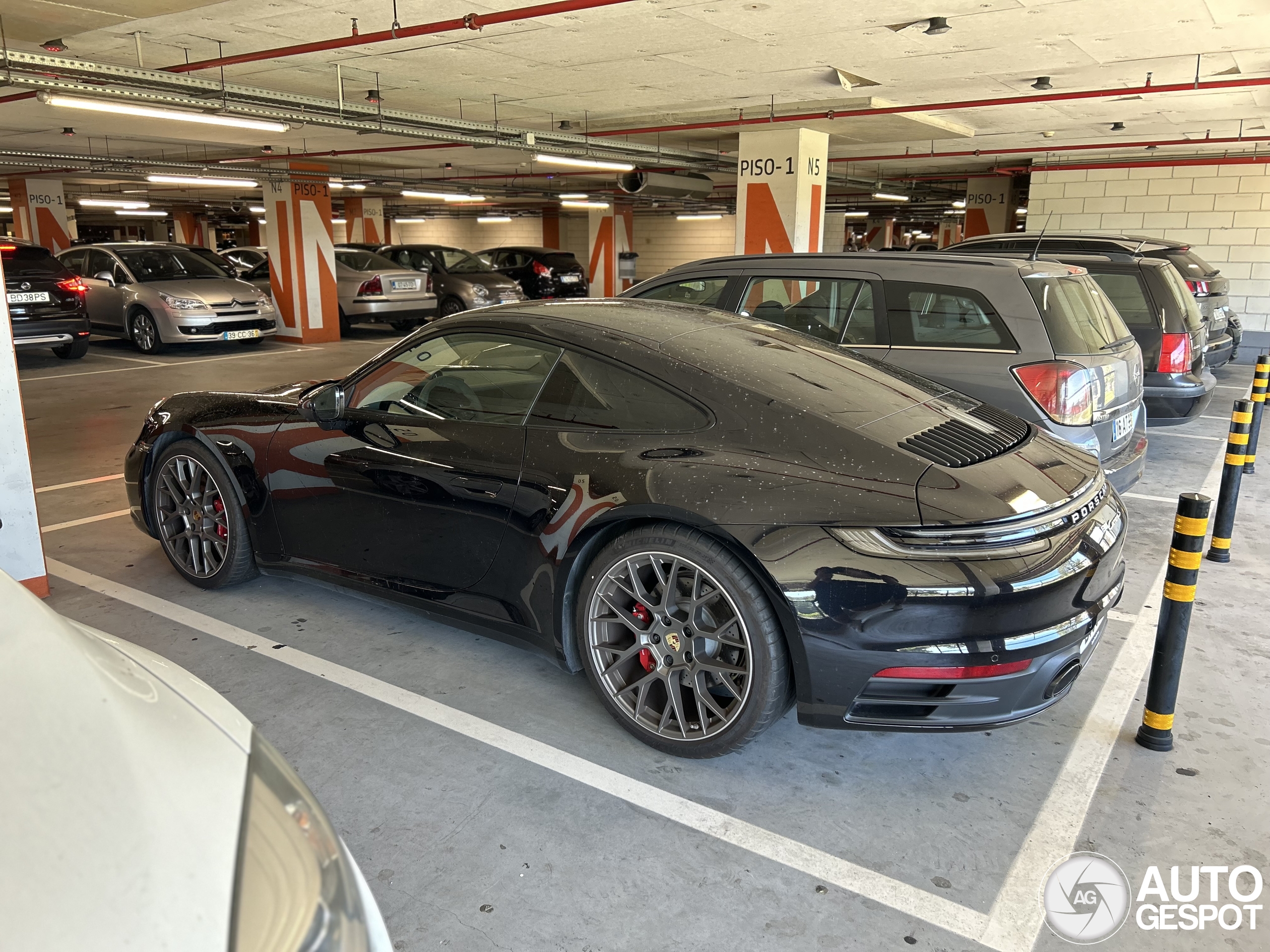 Porsche 992 Carrera S