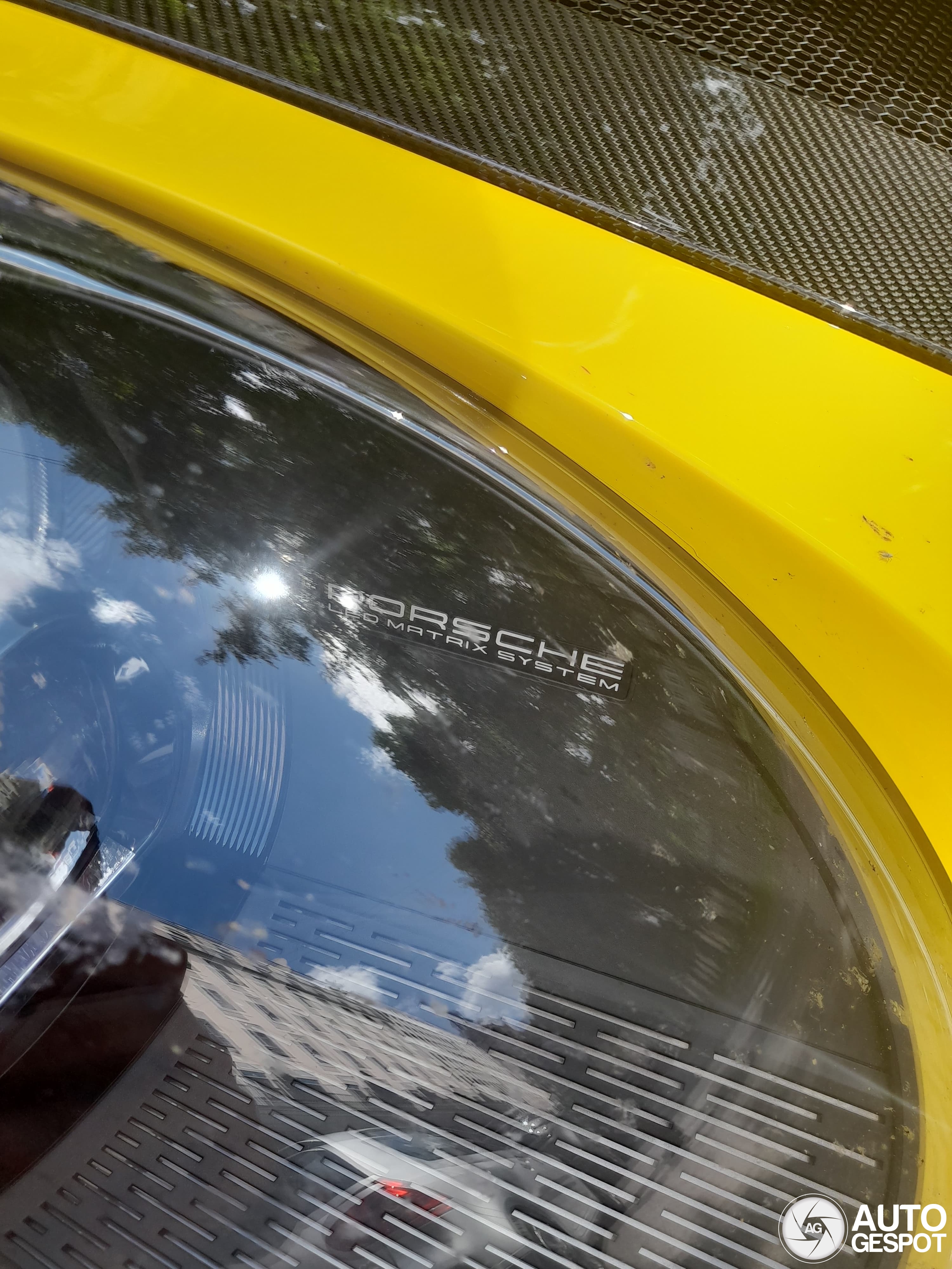 porsche-992-gt3-rs-weissach-package-18-august-2024-autogespot