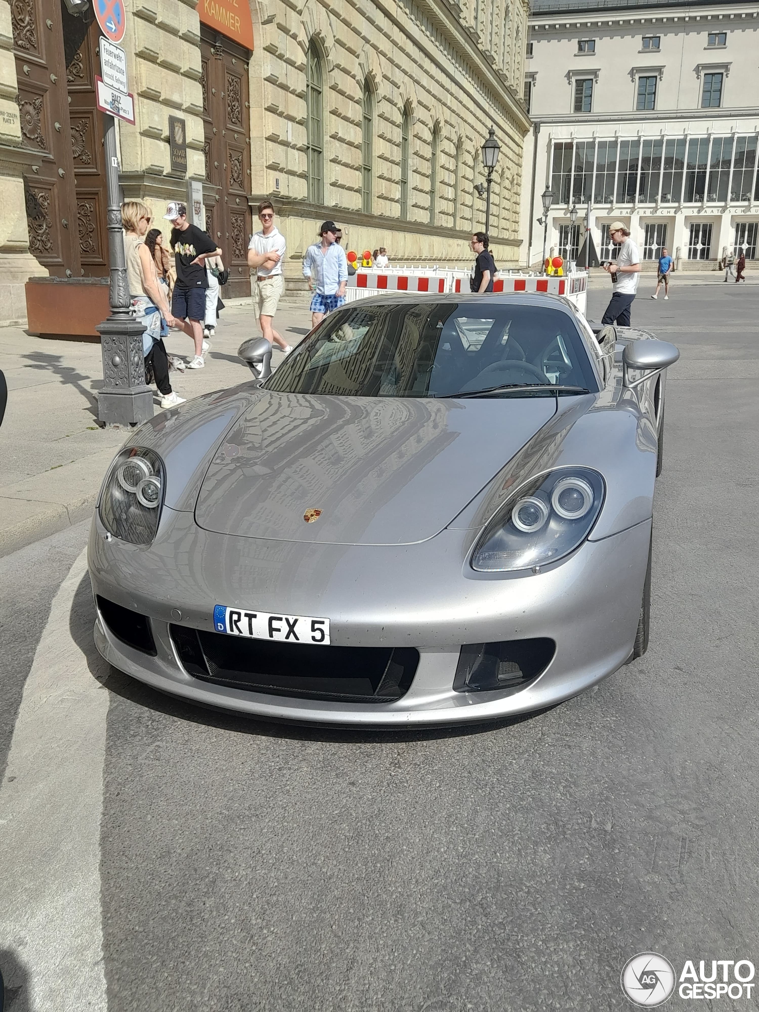 Porsche Carrera GT