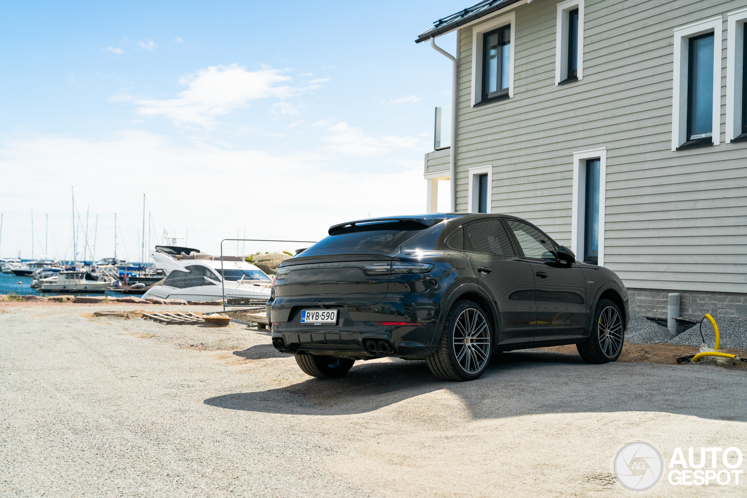 Porsche Cayenne Coupé Turbo S E-Hybrid