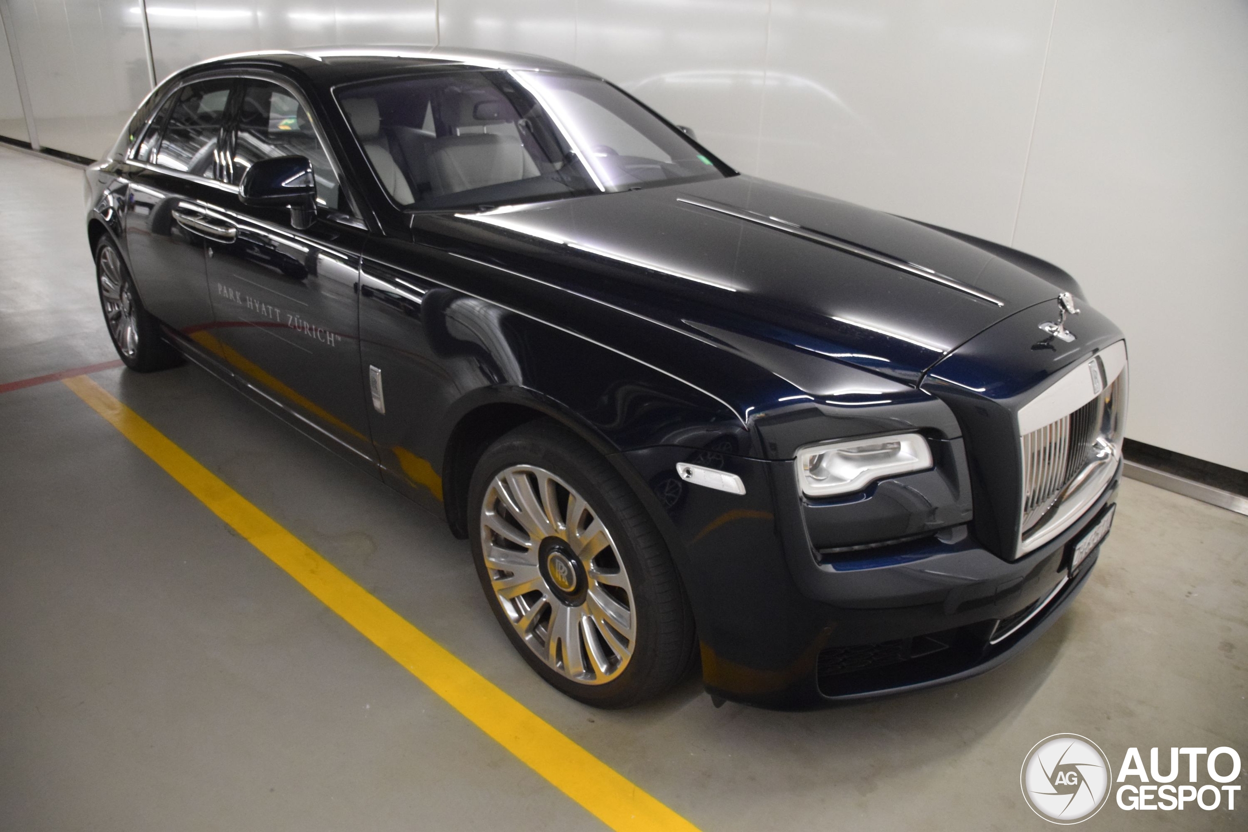 rolls-royce-ghost-series-ii-