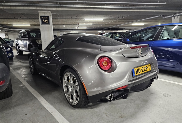 Alfa Romeo 4C Coupé