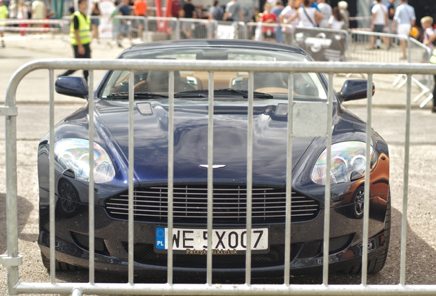 Aston Martin DB9