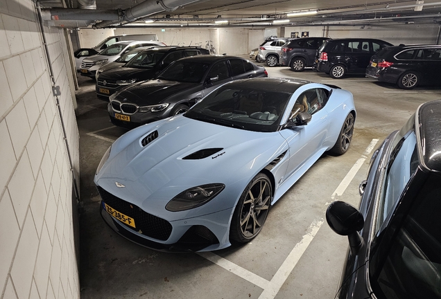 Aston Martin DBS Superleggera