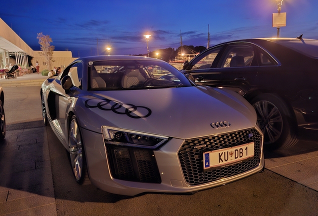 Audi R8 V10 Plus 2015