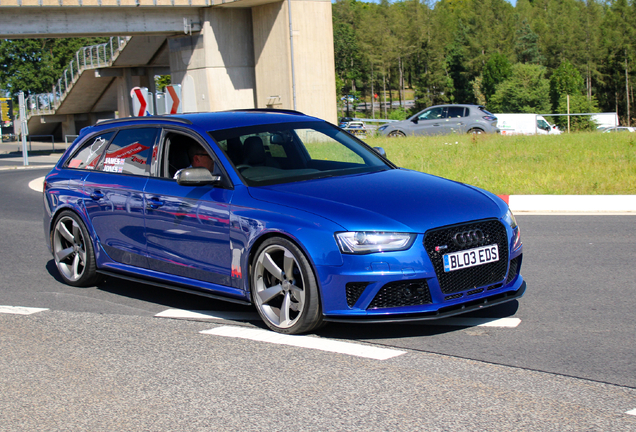 Audi RS4 Avant B8