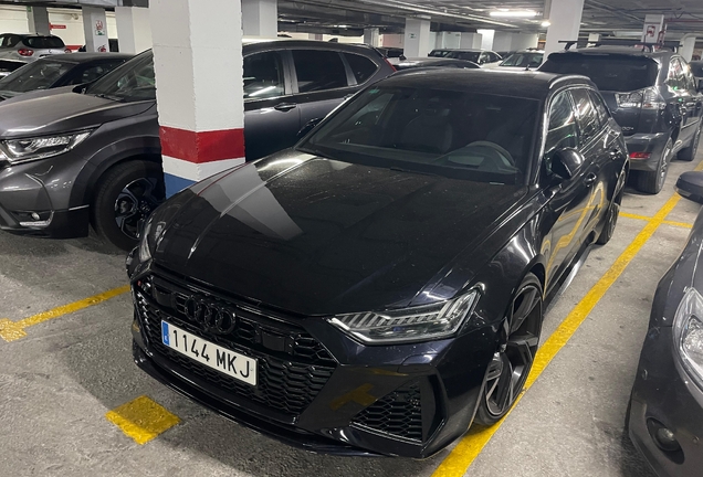 Audi RS6 Avant C8