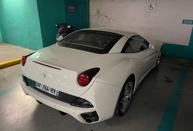 Ferrari California