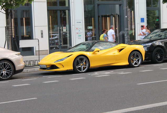 Ferrari F8 Tributo