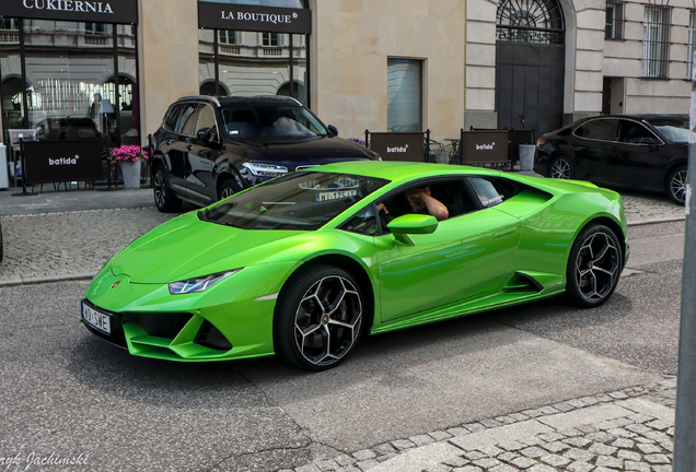 Lamborghini Huracán LP640-4 EVO