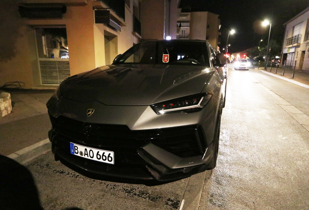 Lamborghini Urus Performante