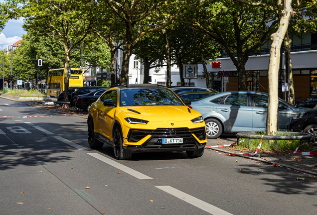 Lamborghini Urus S