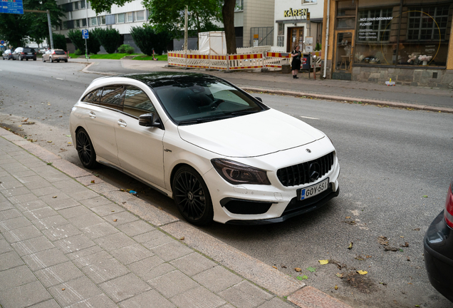 Mercedes-Benz CLA 45 AMG Shooting Brake