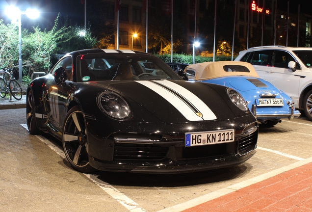 Porsche 992 Sport Classic