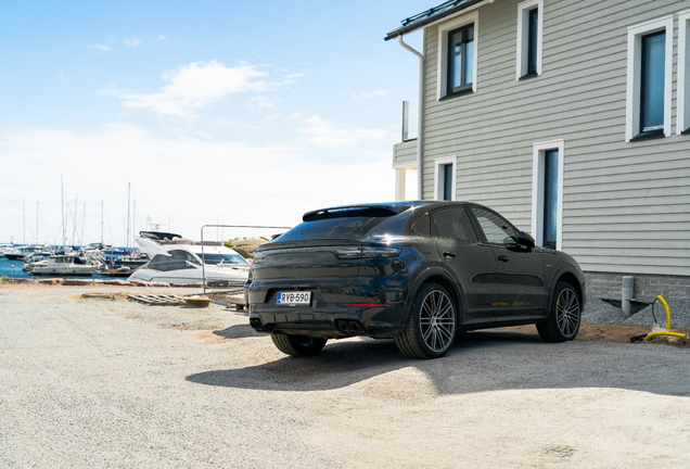 Porsche Cayenne Coupé Turbo S E-Hybrid