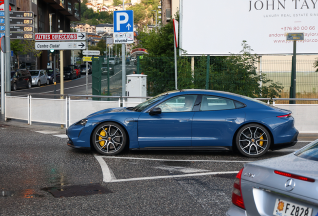 Porsche Taycan Turbo S