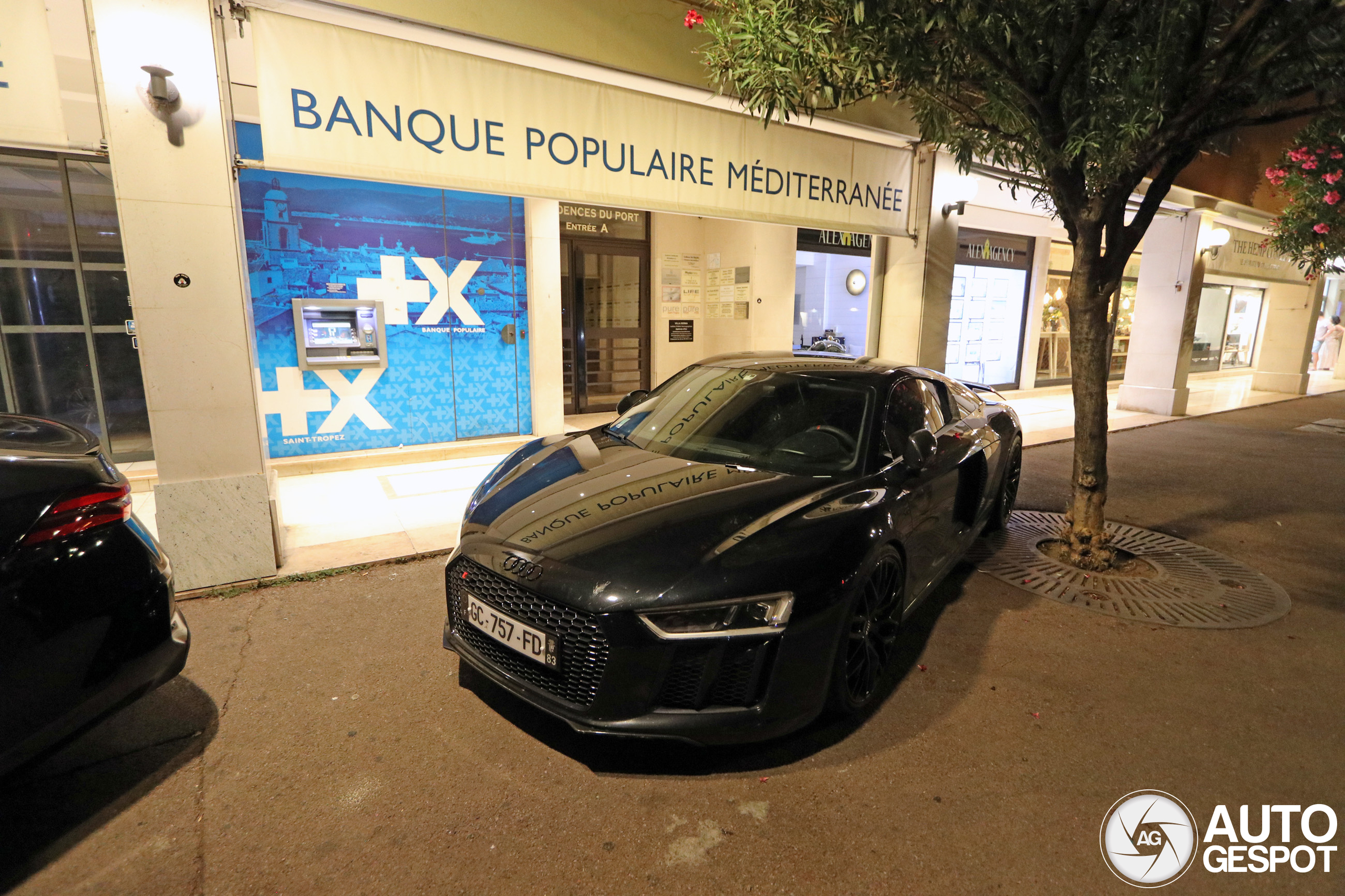 Audi R8 V10 Plus 2015