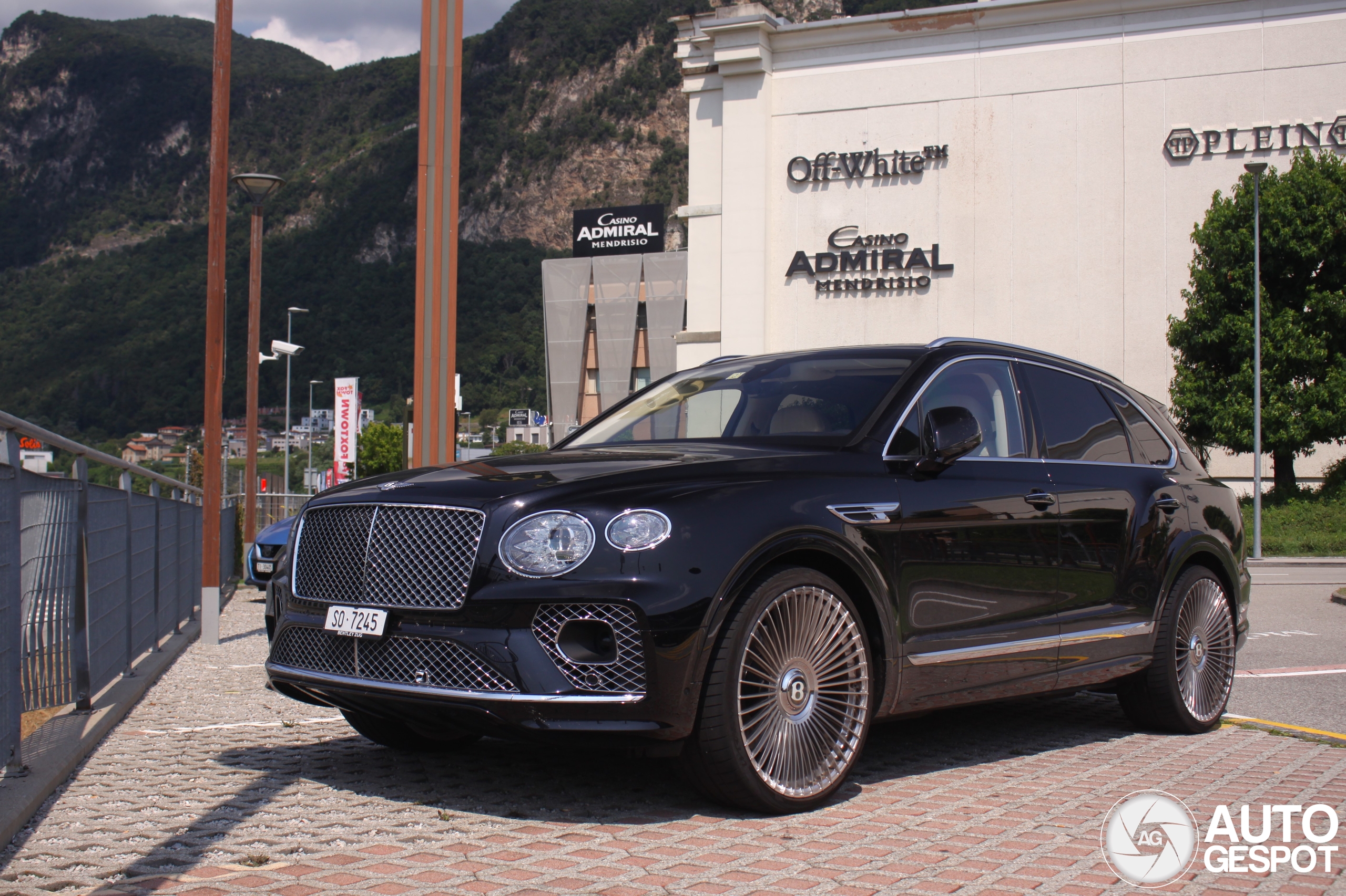 Bentley Bentayga V8 2021 First Edition