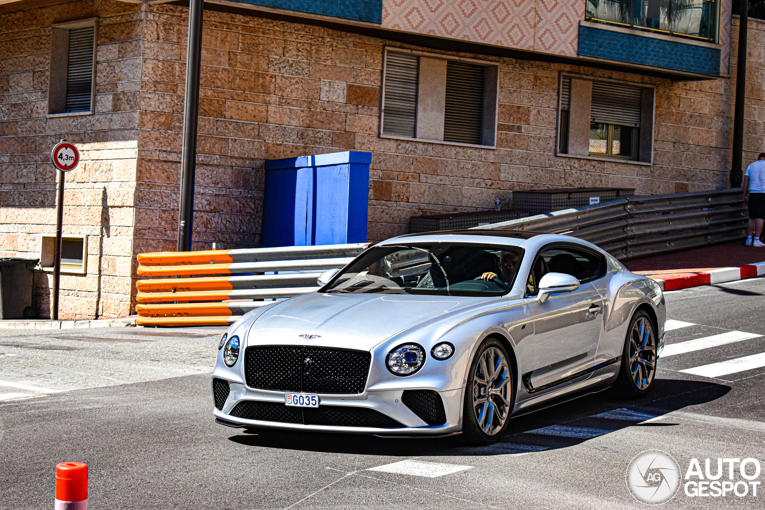 Bentley Continental GT V8 S 2023