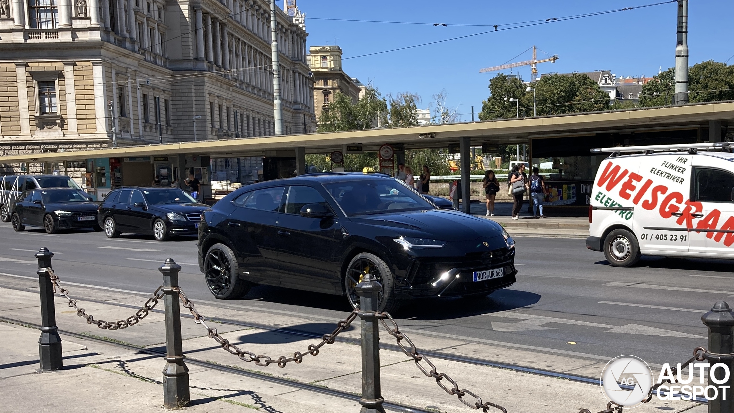 Lamborghini Urus S